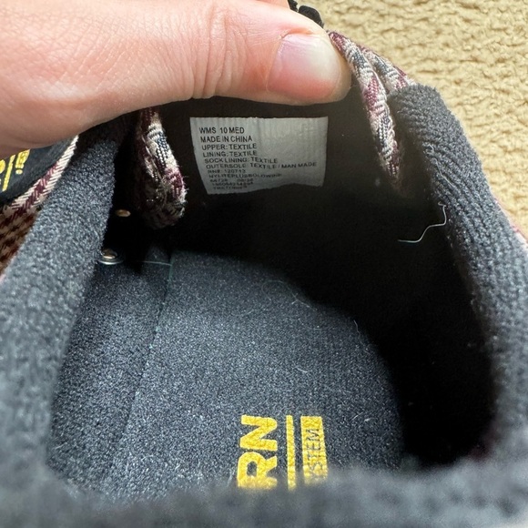 Tretorn plaid velvet lace up sneaker 10 - Picture 4 of 5